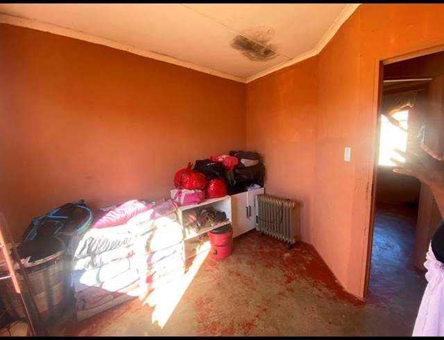 2 BEDROOM APARTMENT FOR SALE IN GREEN HILLS
